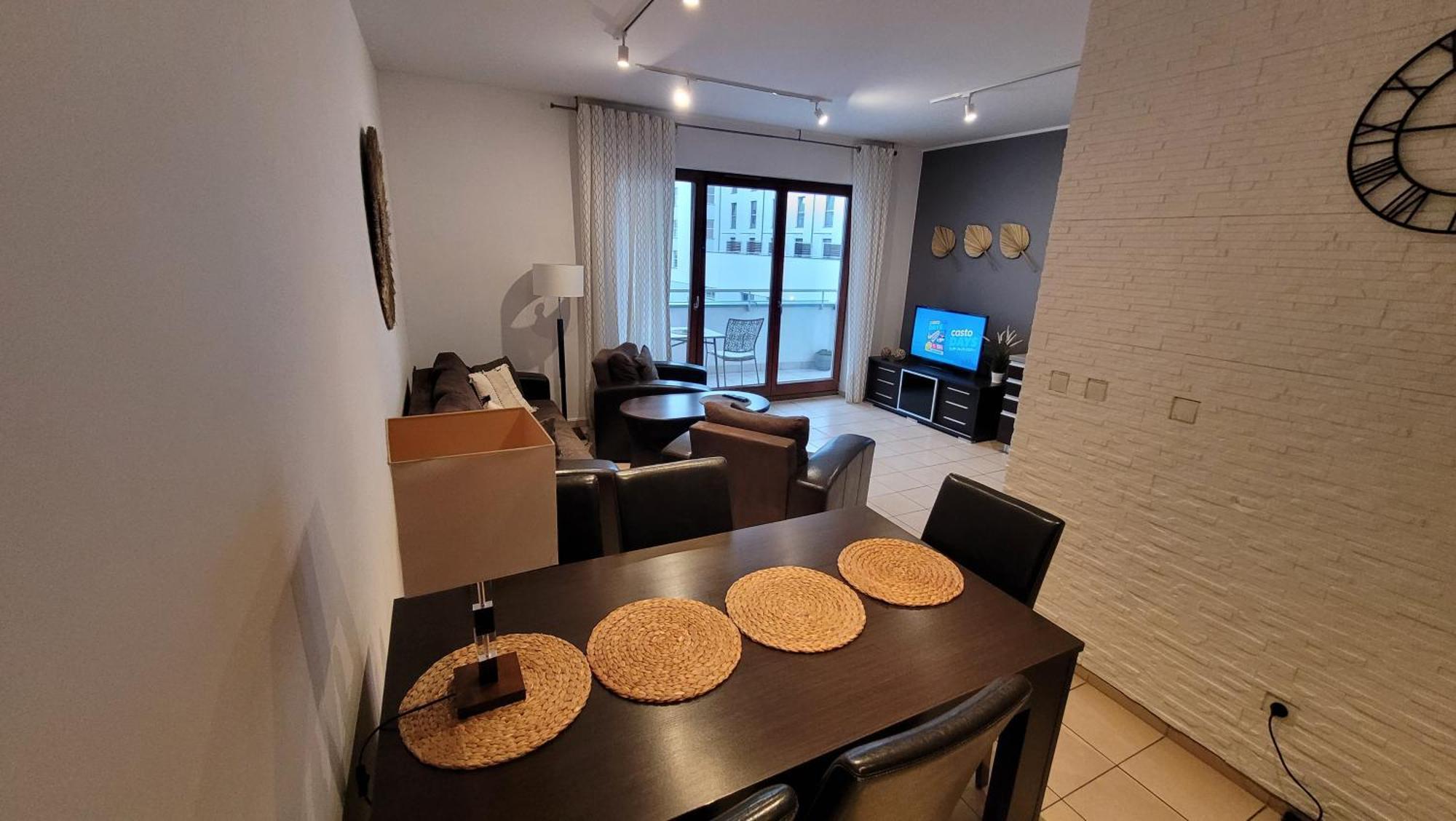 Frog Apartment - 2 Bedrooms And Living Room 슈비노우이스쳬 외부 사진